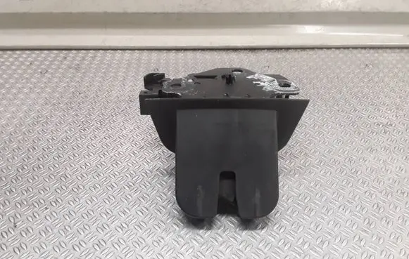 Audi Q7 4L Tailgate/trunk/boot lock/catch/latch 8P4827505C
