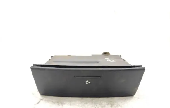 KIA Sorento Ashtray (front) 845503E000