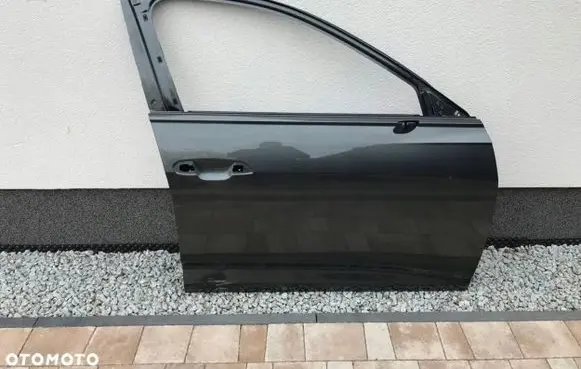 Audi A6 S6 C8 4K Front door