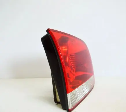 Volkswagen Touareg I Tailgate rear/tail lights 7L8945259A