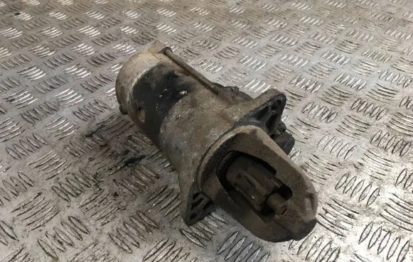 Subaru Forester SH Starter motor 23300AA620 M002T89071