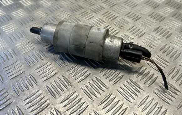 BMW X5 E53 Fuel injection high pressure pump 6767383