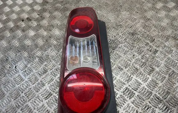 Peugeot Partner Rear/tail lights 9680608080