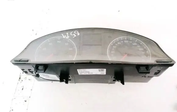 Volkswagen Jetta V Speedometer (instrument cluster) 1K0920863A V0003000