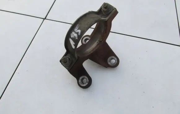 Ford Focus Driveshaft support bearing bracket AV613K305CA
