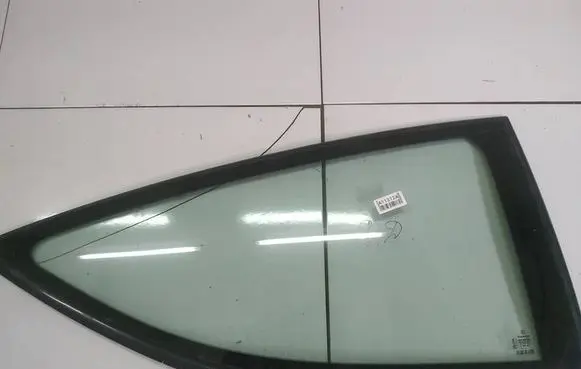 Mercedes-Benz A W169 Rear side window AS2
