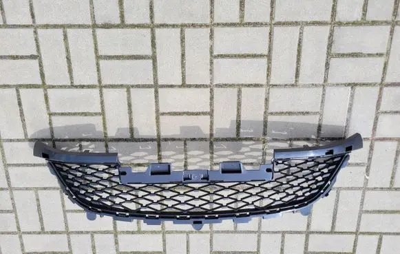 Renault Zoe Front bumper lower grill 622544898R