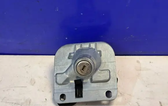 Volvo S80 Tailgate/trunk/boot lock/catch/latch 31253043