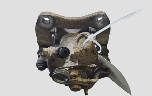 Peugeot 607 Rear brake caliper