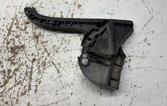 Volvo XC70 Rear bumper mounting bracket 30678703