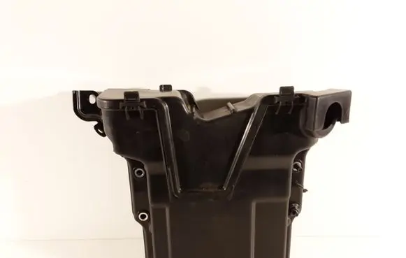 Honda Civic IX Other engine bay part