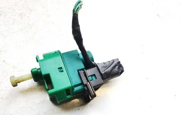 Ford Mondeo Mk III Brake pedal sensor switch 94bb9c872ac 94bb-9c872-ac