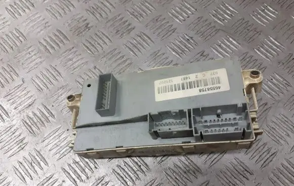 Alfa Romeo 147 High voltage junction box 46558758