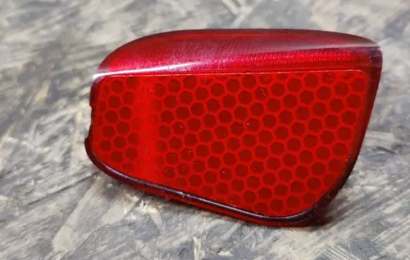 Maserati Quattroporte Rear door interior light 