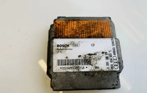 Audi A4 S4 B5 8D Airbag control unit/module 8d0959655c 0285001176