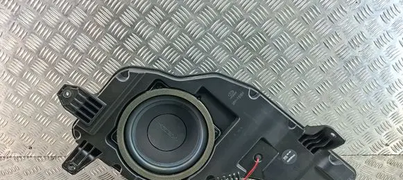 Hyundai Tucson TL Subwoofer speaker D7100