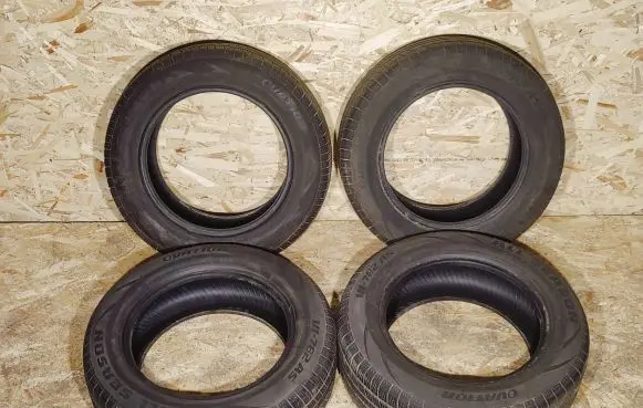 Lincoln MKS R16 winter tire 