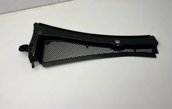 Peugeot 208 I Wiper trim 9673303577 9673302777 93343