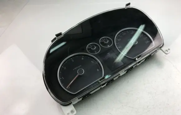 Hyundai i30 Speedometer (instrument cluster) 940032L520