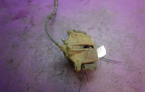 Ford Mondeo Mk III Front brake caliper