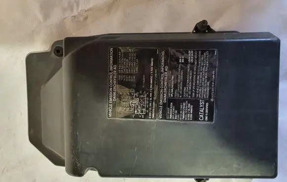 Mercedes-Benz S W221 Fuse box cover A2215401182 A2732212101 A2732211501