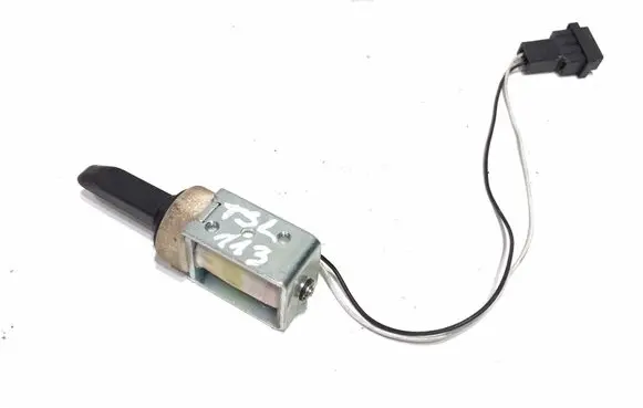 Tesla Model X Brake pedal sensor switch 371018300222 DC135V1646