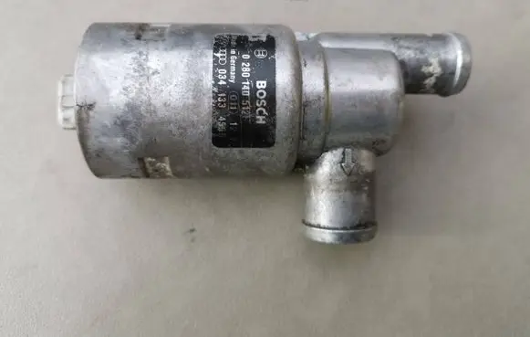 Audi 80 90 B3 Idle control valve (regulator) 034133455B 0280140512
