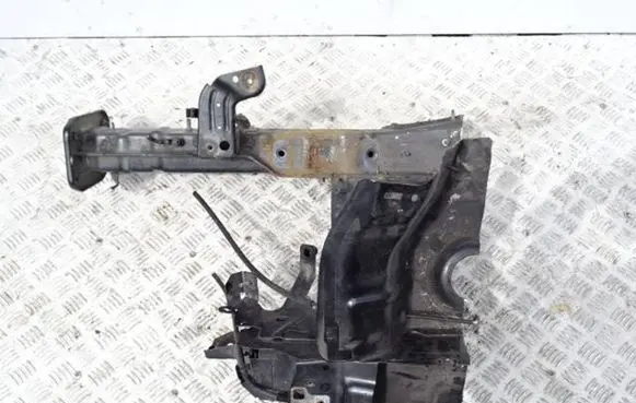 Fiat 500L Front side member 