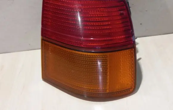 Seat Toledo I (1L) Rear/tail lights 1L0945096