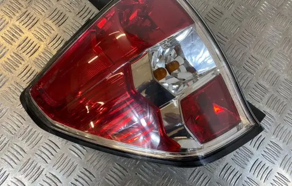 Subaru Forester SH Rear/tail lights 22020046 22020048 A045053