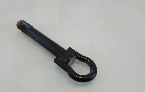 Toyota Prius (NHW20) Towing hook eye 