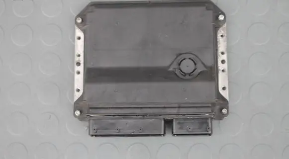 Toyota Verso Engine control unit/module 896610F400