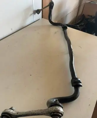 Porsche Macan (95B) Front anti-roll bar/sway bar 95b411309E