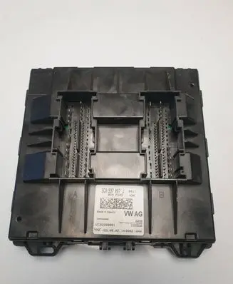 Volkswagen Jetta VI Comfort/convenience module 5C0937087J A2C82290801