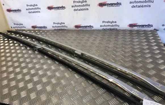 Audi A4 S4 B7 8E 8H Roof bar rail