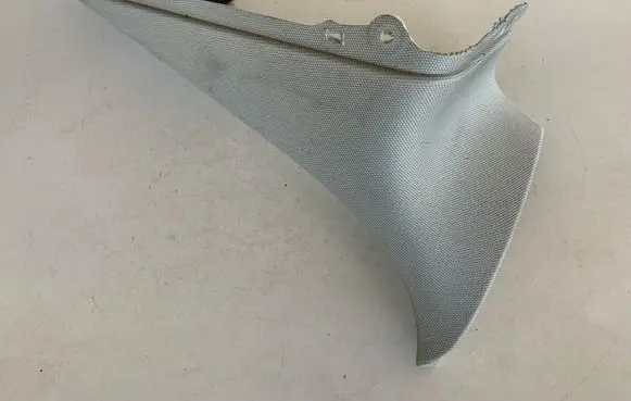 (D)pillar trim (top)