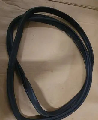 Audi A3 S3 8V Trunk rubber seal (body) 8V5827705E