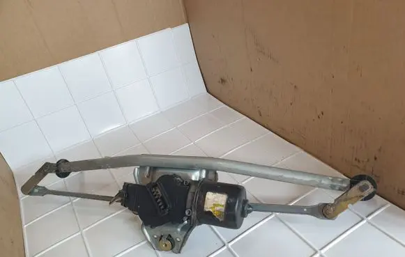 Renault Kangoo I Front wiper linkage and motor 54115517