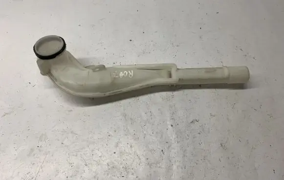 Chevrolet Camaro Window washer liquid tank fill tube 23133253