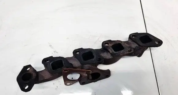 Nissan X-Trail T30 Exhaust manifold 