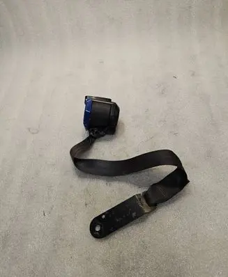 Hyundai Galloper Rear seatbelt X00208