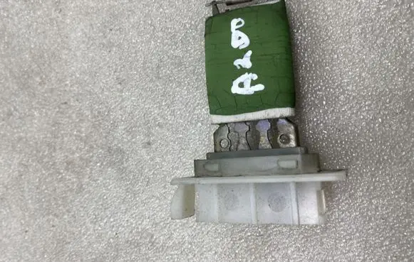 Mercedes-Benz A W169 Heater blower motor/fan resistor
