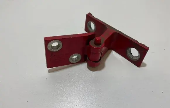 Volkswagen Golf III Front door upper hinge 4A0691401A