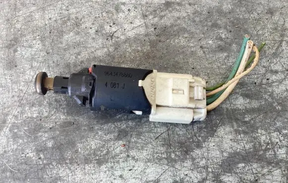 Peugeot 607 Brake pedal sensor switch 9643478880 4081J