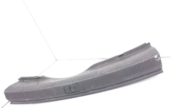 Trunk/boot lower side trim panel