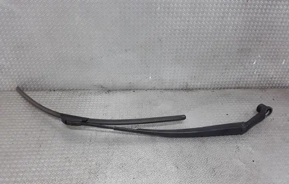 Windshield/front glass wiper blade