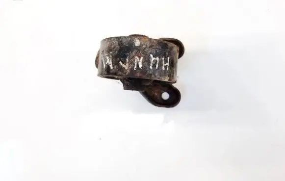 Hyundai Coupe Engine mount bracket 2191120100
