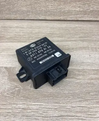Mercedes-Benz E W211 Light module LCM A2118703126