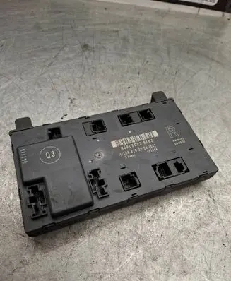 Mercedes-Benz CLK A209 C209 Door control unit/module 2098202026