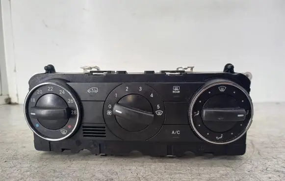 Mercedes-Benz A W169 Climate control/heater control trim 